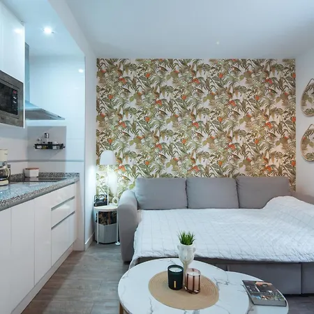 Lobos Deluxe Centro Apartman *